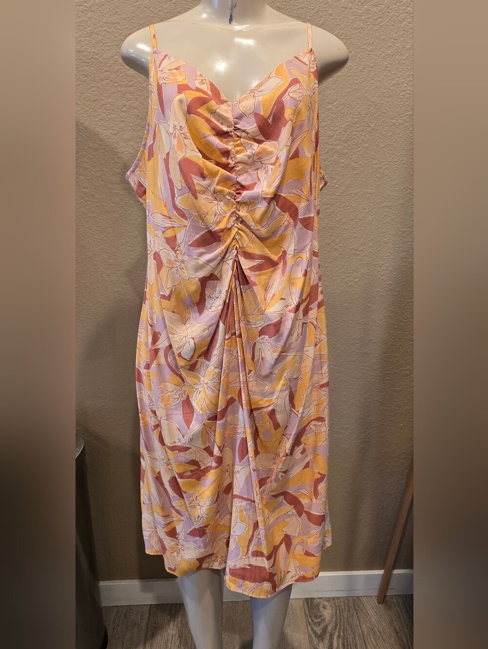 Nine West Spaghetti Strap Dress Size XXL. New With Tags